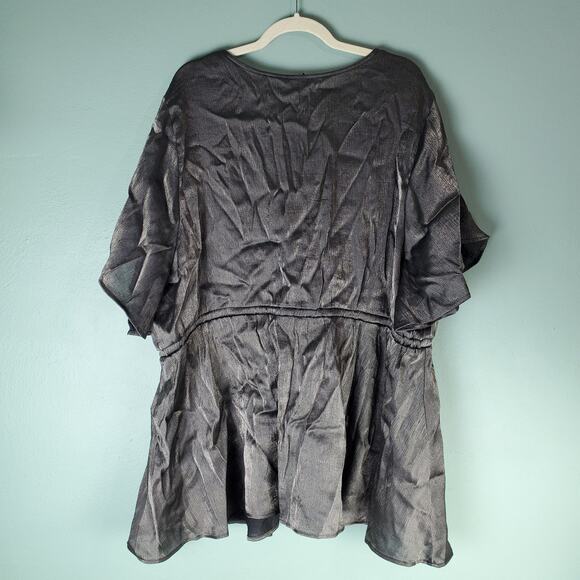 Torrid Womens Black Gold Lily Babydoll Crinkle Chiffon Surplice Blouse Size 5 - Picture 2 of 5